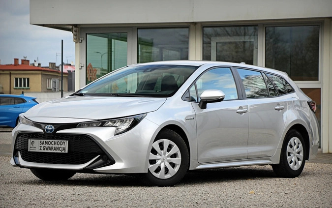 Toyota Corolla cena 74900 przebieg: 100000, rok produkcji 2019 z Kozienice małe 407